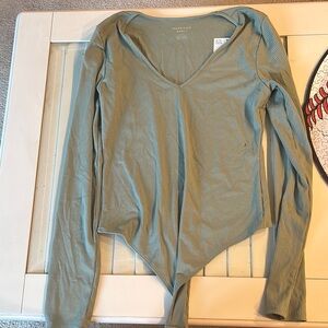 American Eagle Outfitters Green V-Neck Women's Body Suit